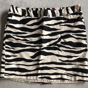 Merona cream & black zebra skirt